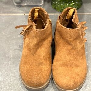 Toddler girls boots size 6 western style old navy gently used like new